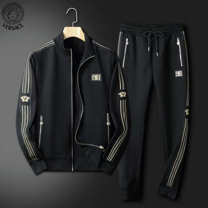 Picture of Versace SweatSuits _SKUVersaceM-4XL24c0230274